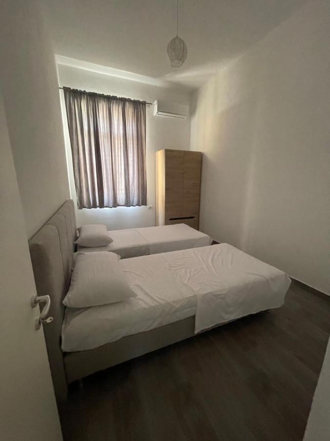Westwood 2Bd Apartments Durrës Eksteriør bilde